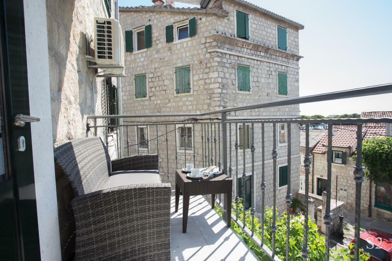 Morus Alba Apartment Сплит Екстериор снимка