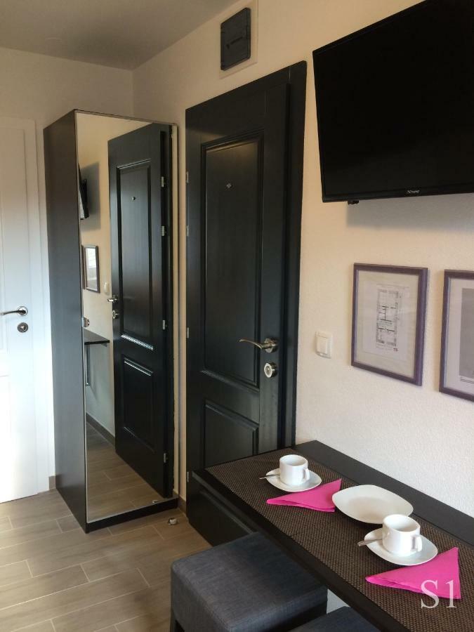 Morus Alba Apartment Сплит Екстериор снимка