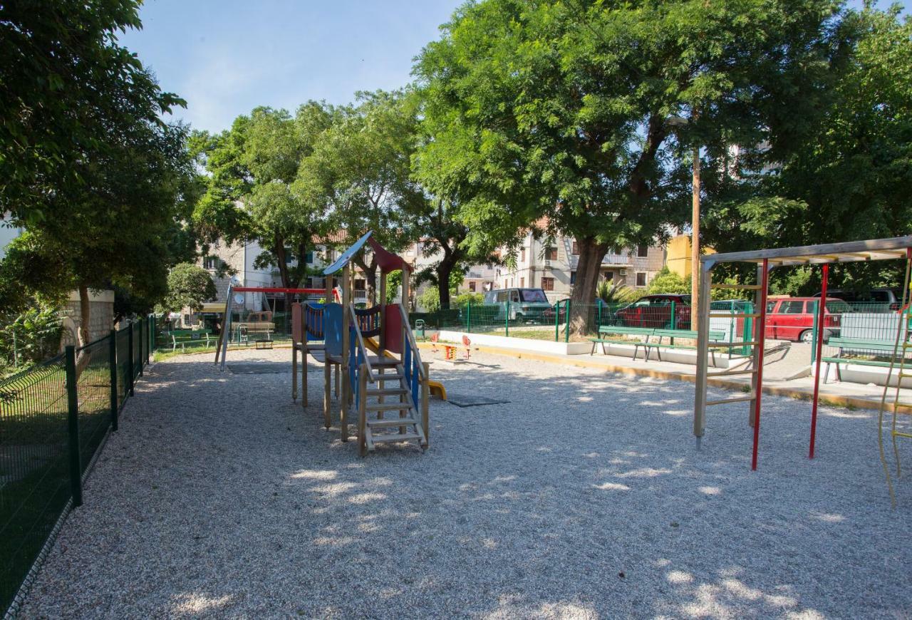Morus Alba Apartment Сплит Екстериор снимка