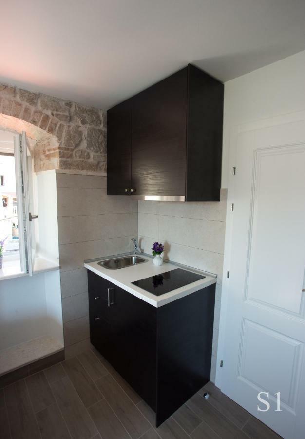 Morus Alba Apartment Сплит Екстериор снимка
